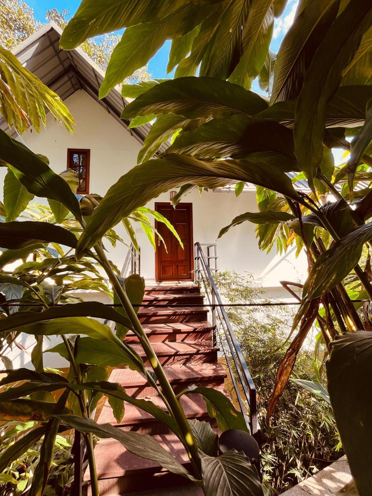Villa Lush Acres Thekkady Exterior foto